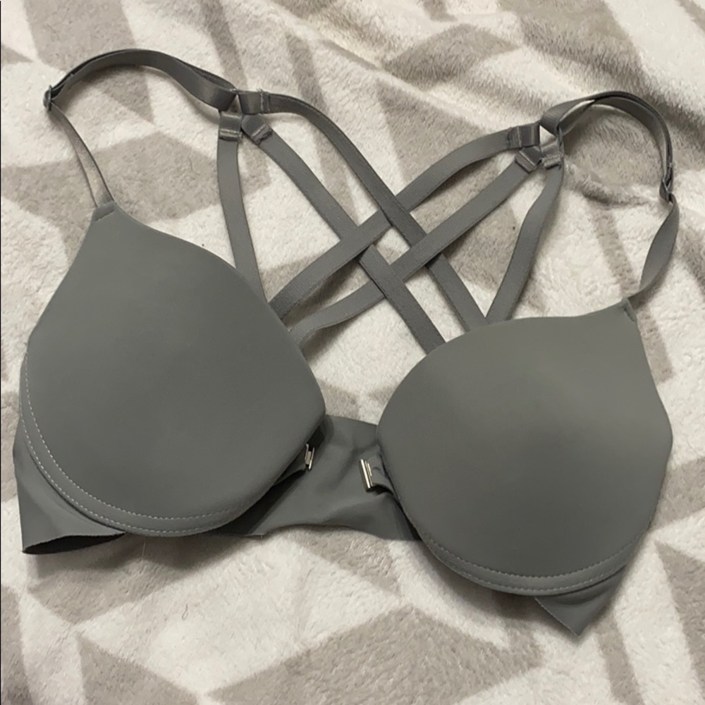 Push Up Front Hook Crisscross Back - image 1